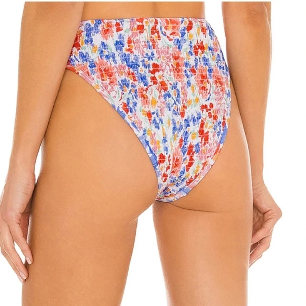 NWT 2-Piece L*Space Izzy Top & Barlette Bottom in Flower Forever - Picture 8 of 15